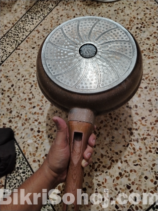 Non-stick Frypan with Glass Lid – ভালো কন্ডিশন